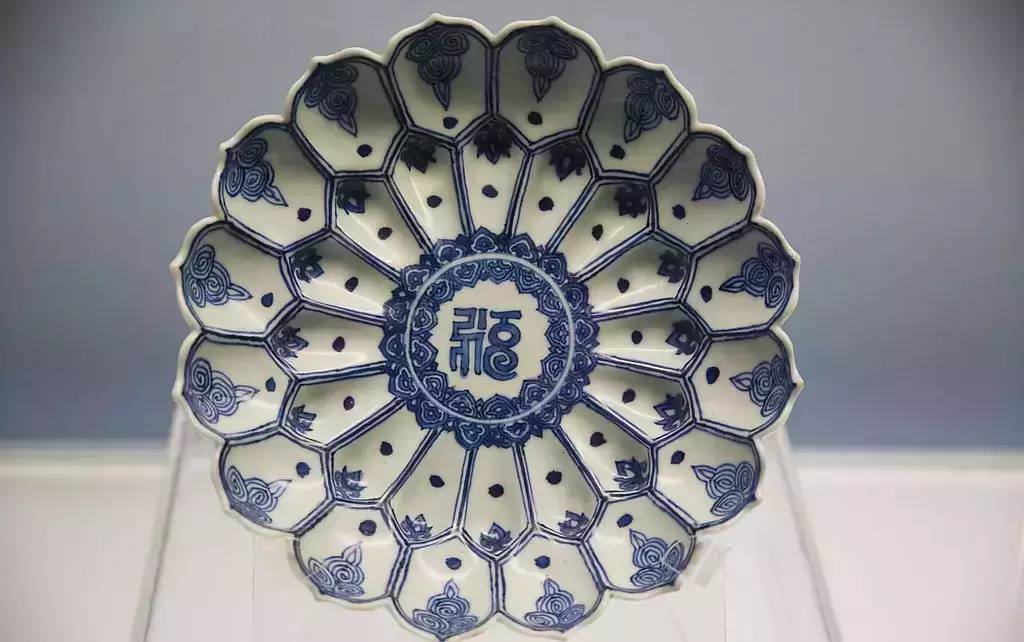 上海已婚一方非沪籍限购政策,上海户籍政策