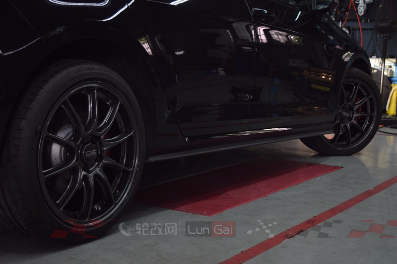 神车改装,高尔夫7.5代升级17寸gti轮毂