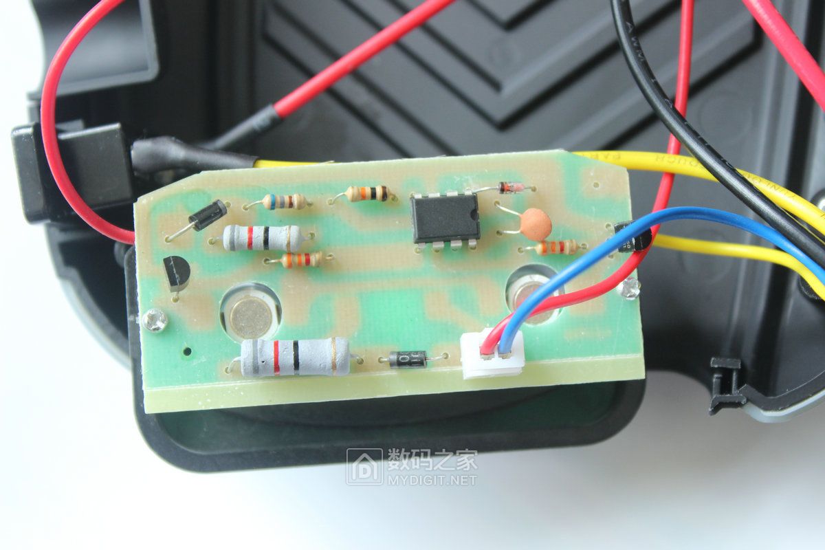 tcl车载充气泵为国产点赞,tcl汽车充气泵