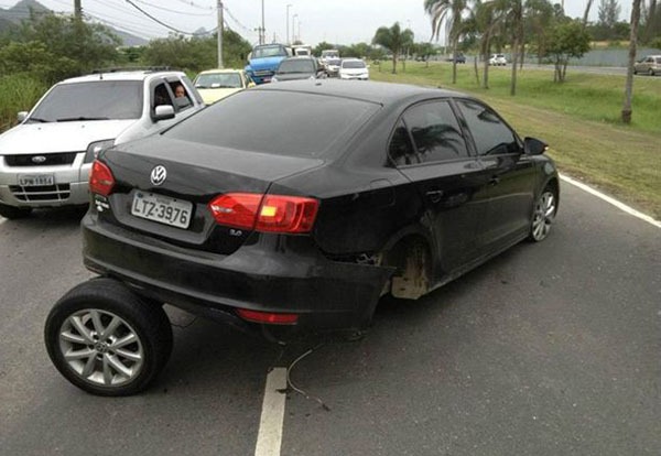 神车被怼事件处理结果,曾经的神车大众