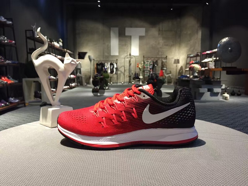 nike登月跑鞋穿搭,nikelegendreact3