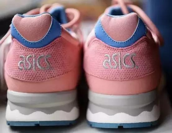 接棒原谅绿，鲑鱼粉怕是下半年最火的颜色！