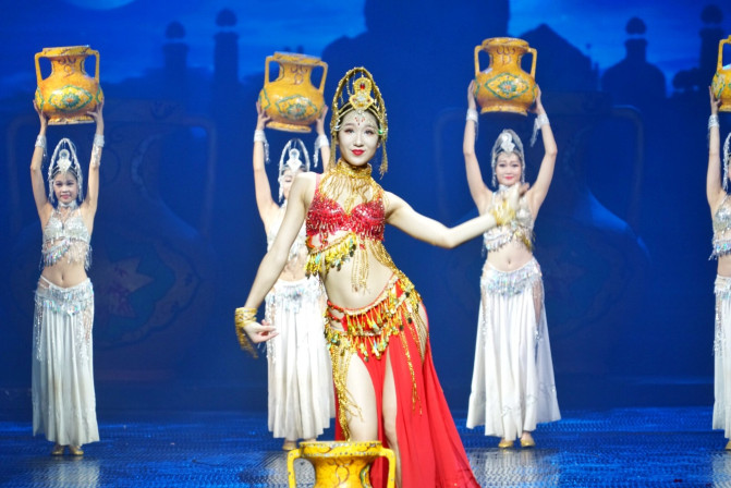 带着宝贝去旅行，遇见三亚遇见海