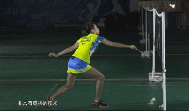 打羽毛球10种易于操作的技术训练方式，熟能生巧