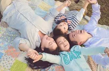 宝宝刚开始长牙影响睡眠怎么解决,婴儿长牙饮食