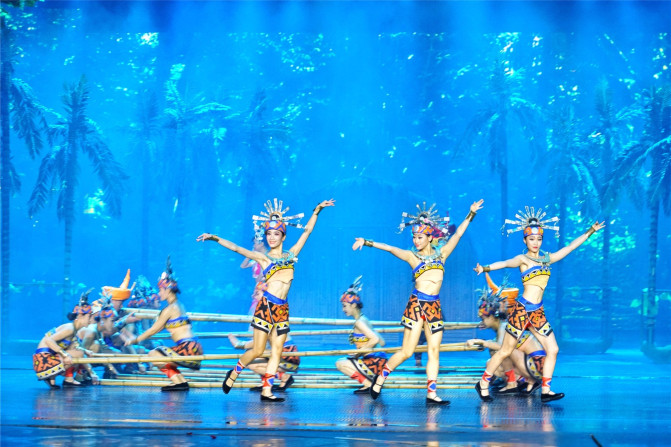 带着宝贝去旅行，遇见三亚遇见海