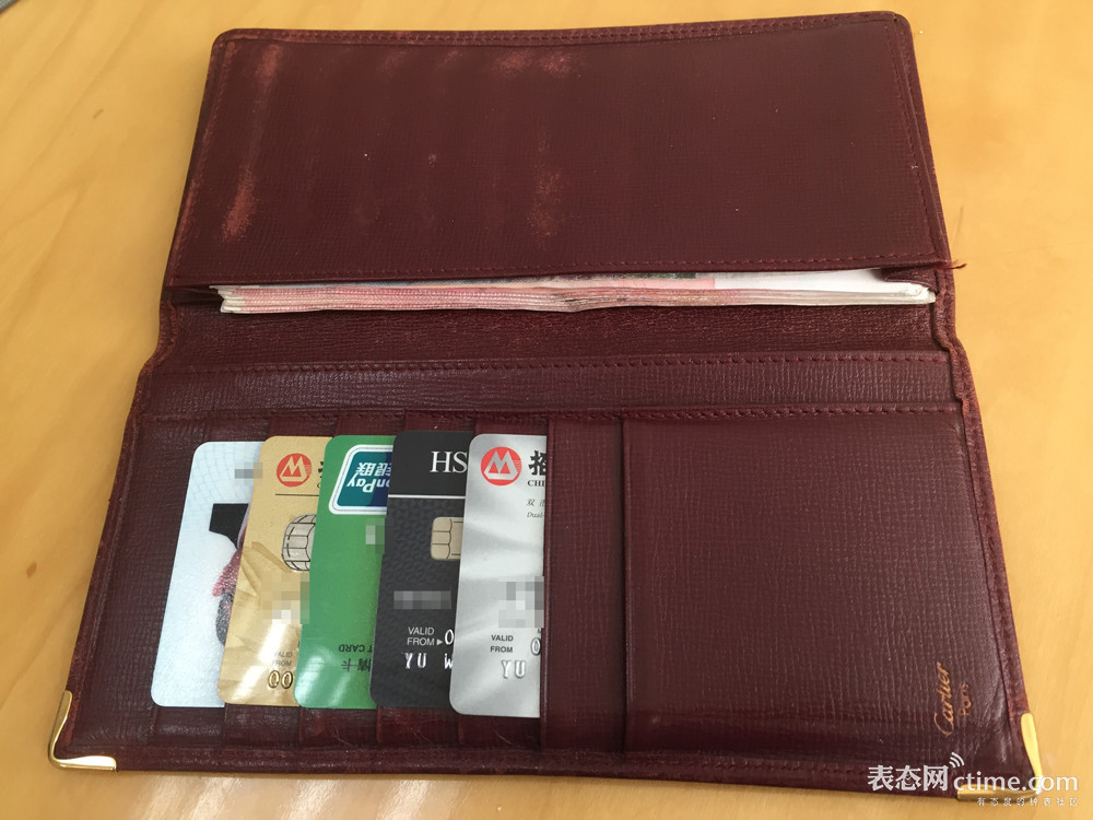 古驰钱包和路易威登钱包哪个好,gucci爱马仕