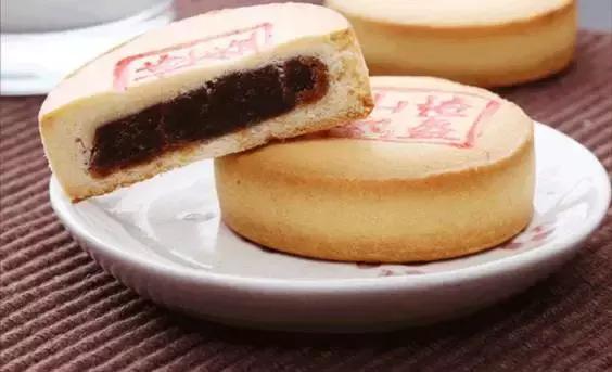 好吃的国产零食排行榜前十名,中国好吃的四大零食你吃过几种