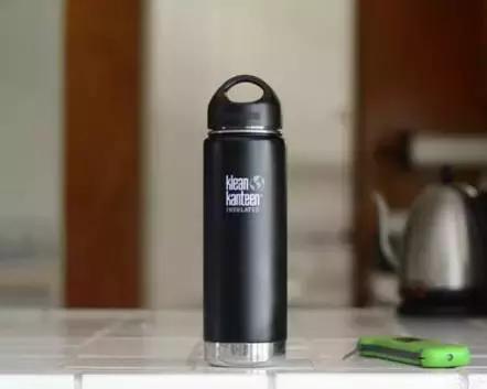 马桶堵住了用塑料瓶怎么解决,马桶堵了一次性杯子怎么疏通