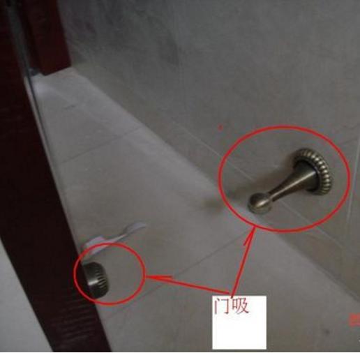 家里门吸坏了,房间门门吸装上面好吗