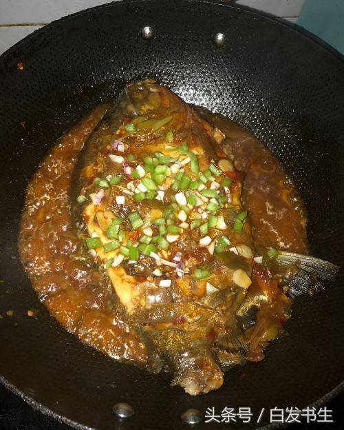 红烧白鲳鱼教程,红烧鲳鱼的做法