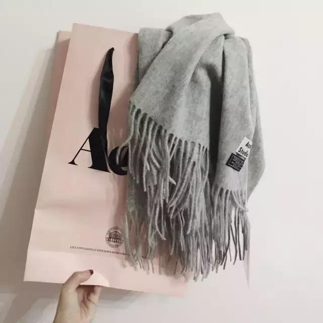 关晓彤买鞋,关晓彤新鞋