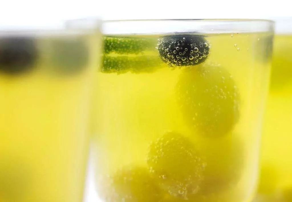 16岁高中生血糖爆表得糖尿病,16岁血糖高有什么症状