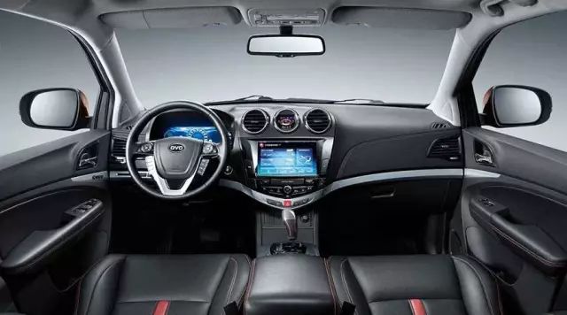 不过时又不贵的二手suv,经典不过时的老款suv