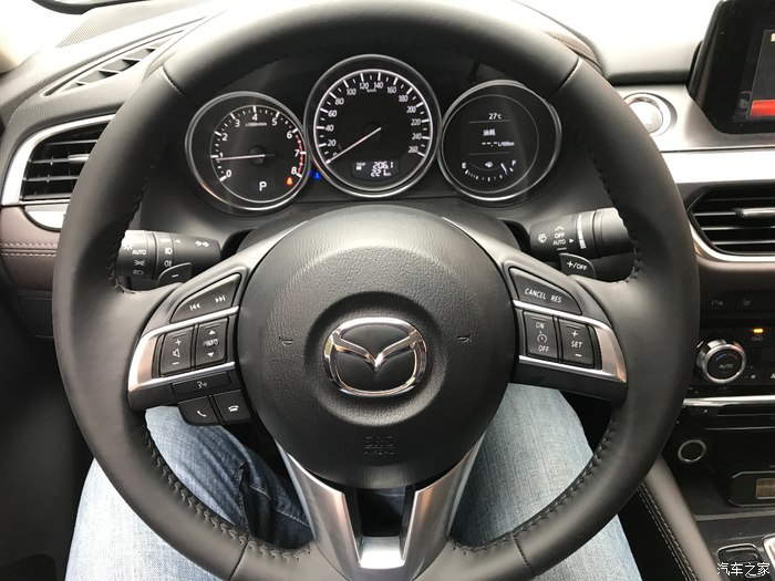 阿特兹换挡略有顿挫正常吗,阿特兹2.5蓝天运动版有拨片换挡