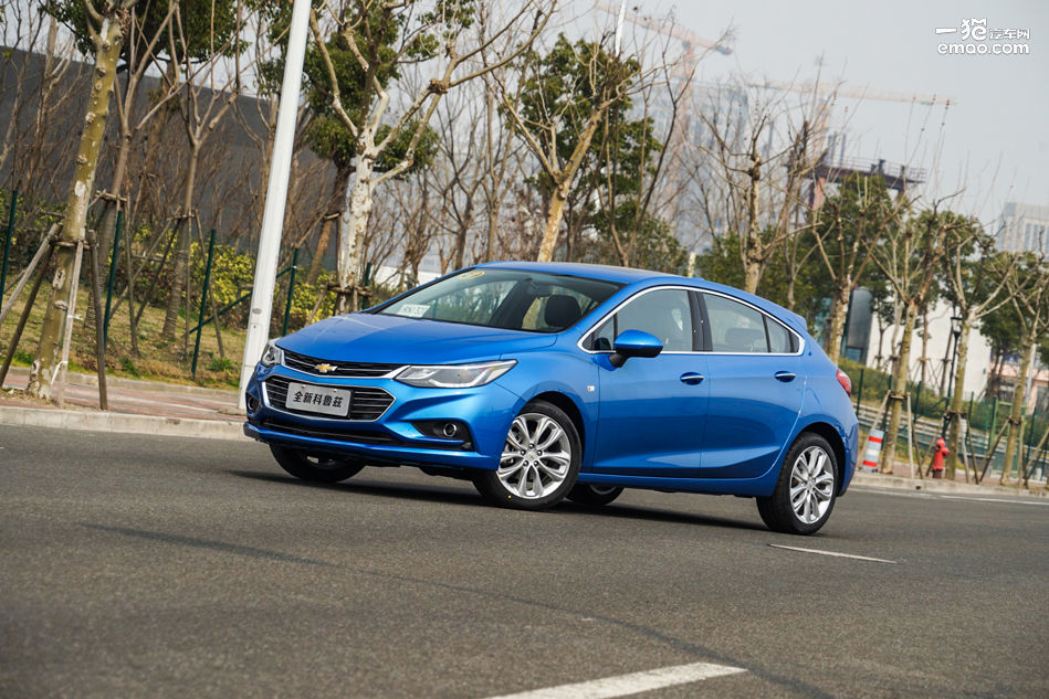 科鲁兹两厢掀背测评,科鲁兹13年1.6t两厢掀背改装