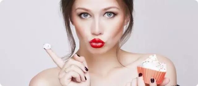 一个月减30斤最快的方法,一个月减30斤对身体有害吗