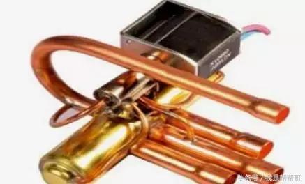 空调器除霜四通阀处于什么状态,怎么确定空调四通阀是好还是坏