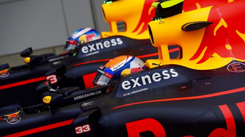 f1车队不能看别人的车,f1车队哪些是不会被退出的