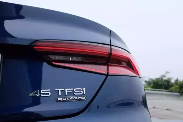 奥迪a5和a6l哪个提速快,奥迪a5和奥迪a6l哪个比较好