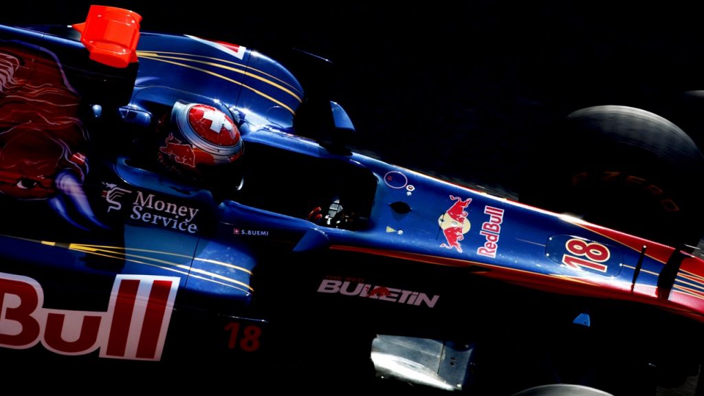 f1车队不能看别人的车,f1车队哪些是不会被退出的