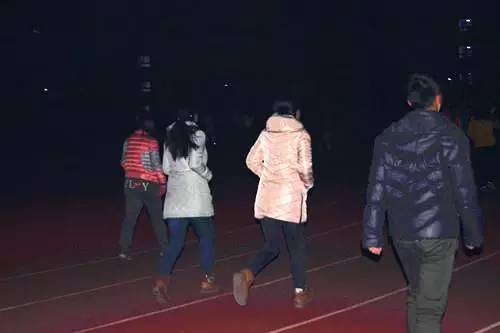 奔跑吧马场,奔跑吧皋兰视频