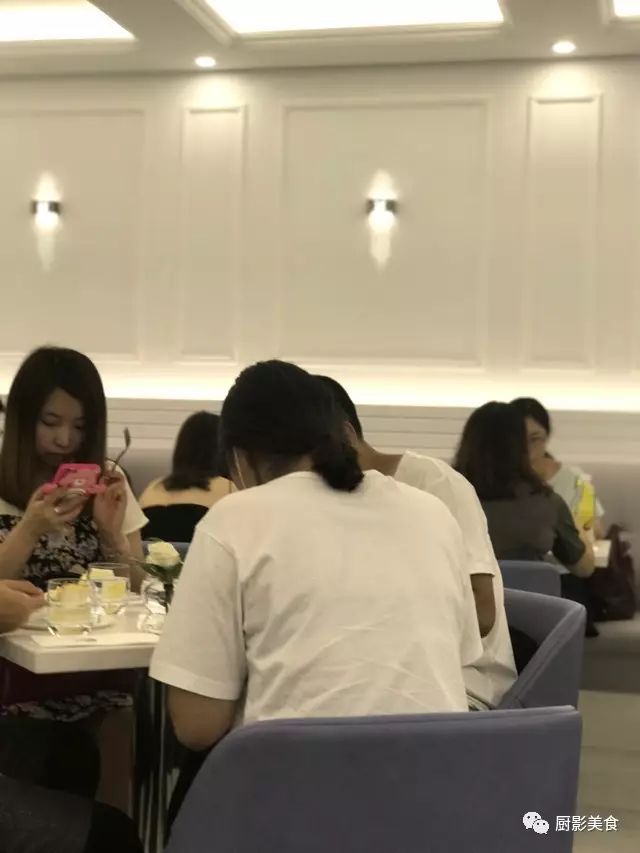 蛋糕店最贵的一家,最贵蛋糕店排名榜