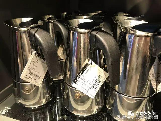 探店这家二十多年的鞋店,探店探到一家特别好看的店