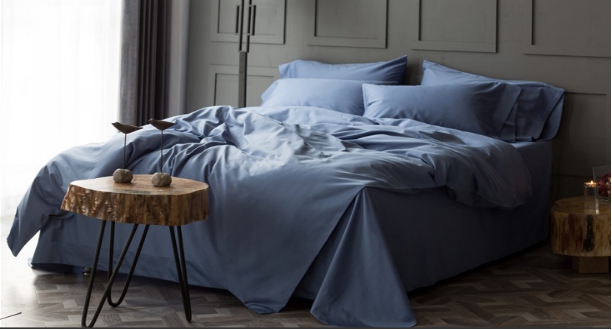 四件套床品搭配对比,床品四件套怎么选款式和卧室配