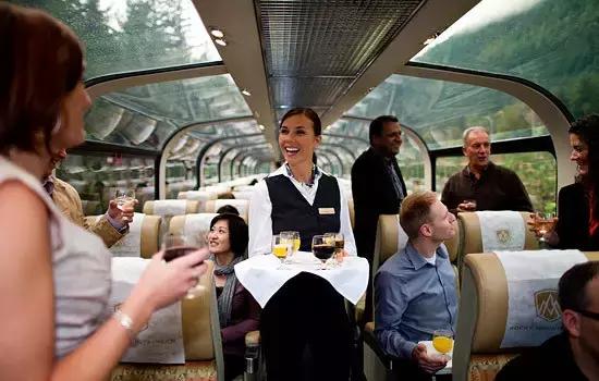 2018加拿大签证新政策是什么样的,2017加拿大签证攻略