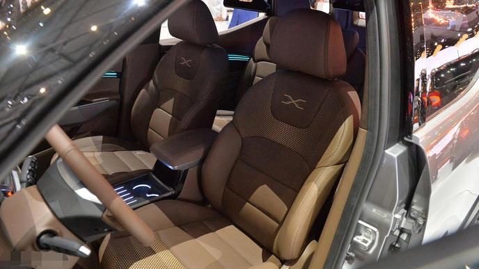 韩系7座suv有哪些车型,2020款韩系全新七座suv实车展示