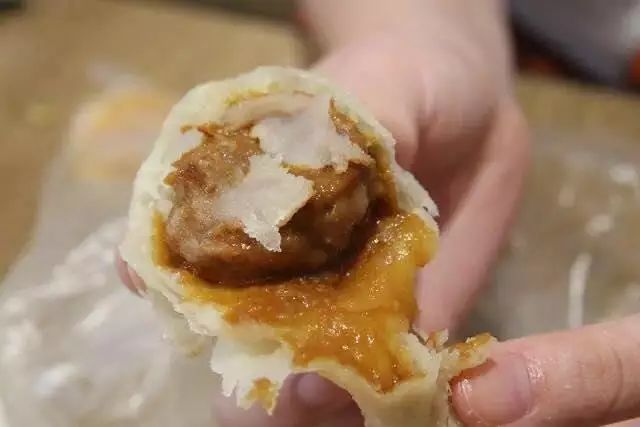 中秋节其实是个吃货节！网红月饼大盘点，拼口味拼逼格还要拼脑洞