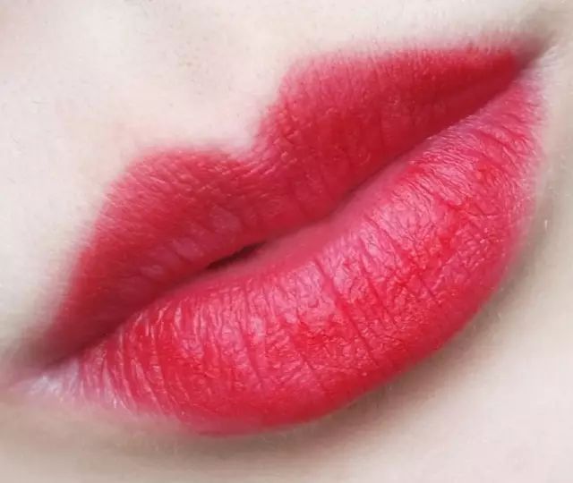 玛丽黛佳口红404嫉妒色断货了吗,买大牌口红遇到断货怎么办