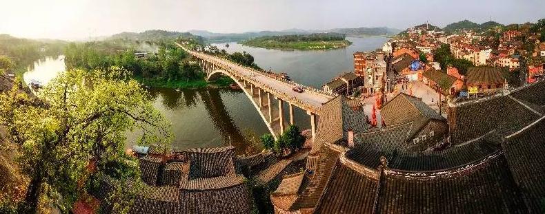 重庆周边风景优美的古镇,旅游景点推荐重庆古城