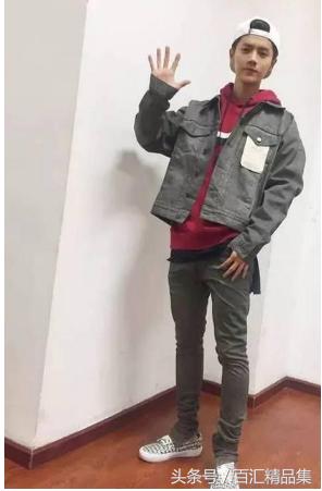 鹿晗同款vans卡其色拼接,鹿晗vans棋盘格