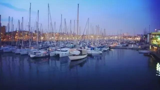 走进巴塞罗那俱乐部,带你切身走进西班牙巴塞罗那