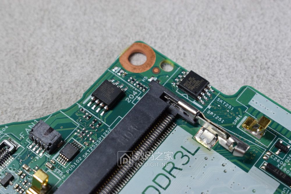 戴尔灵越13pro拆解,笔记本电脑戴尔灵越13.3系列测评