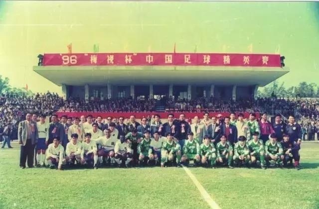 梅州变化真大,梅州客家足球基地全景图