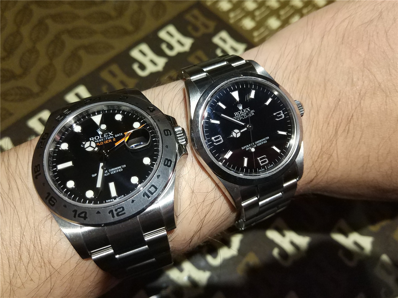 手表知识入门教程,劳力士柜台如何鉴定真表与仿表