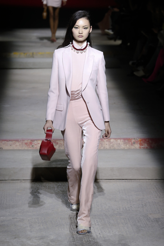 2018春夏伦敦时装周丨Burberry之外,还有什么可看?