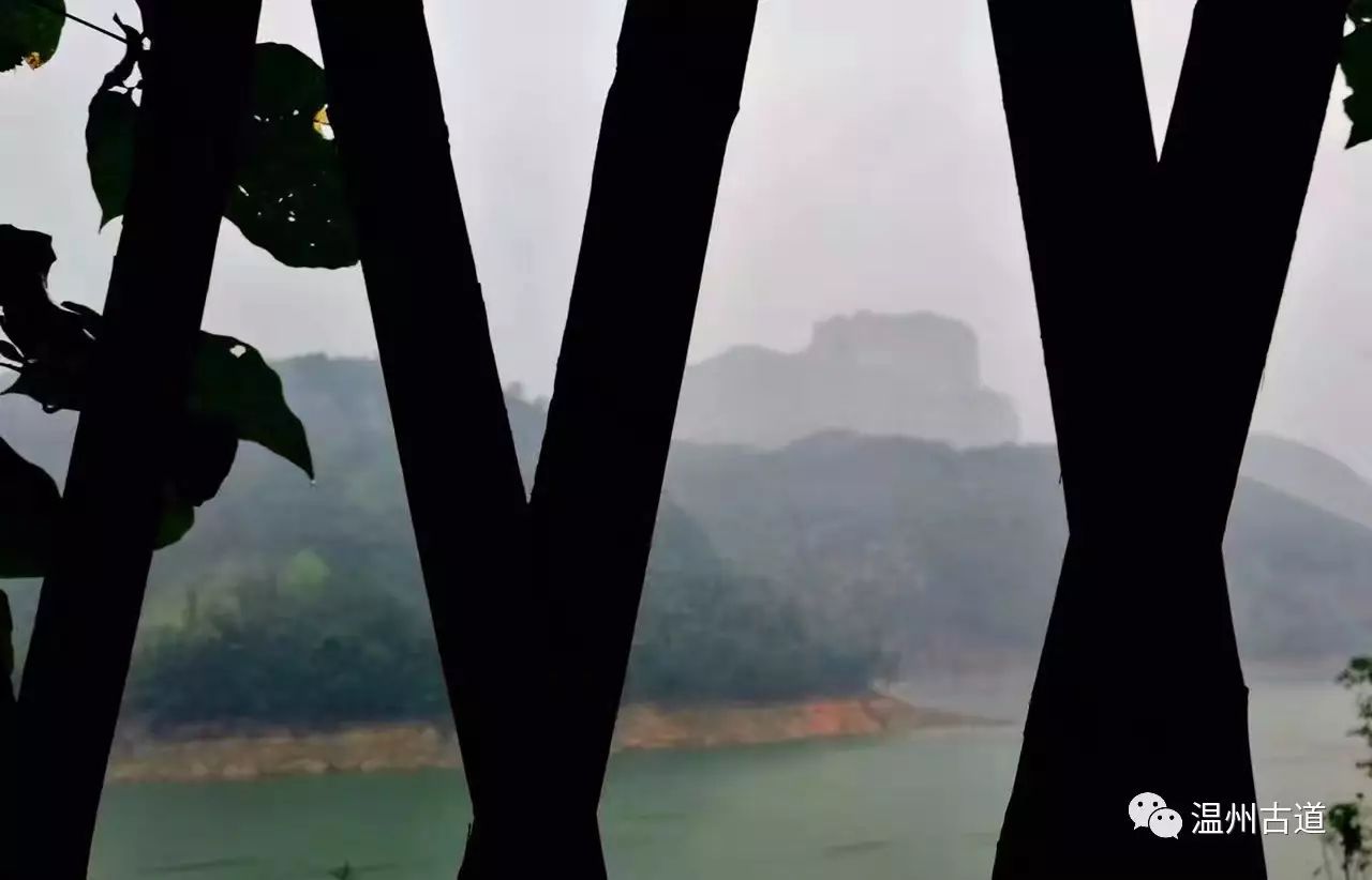 白石水库边,白石水库风景区自驾攻略