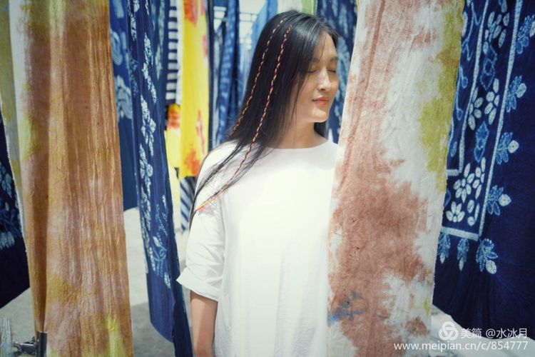 有一种蓝叫青花蓝,有一种颜色叫中国红