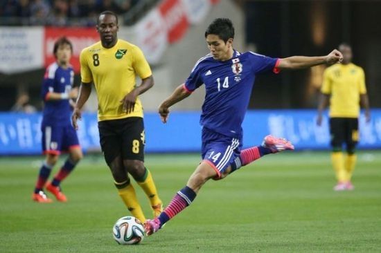 日本锋霸替补爆发,锋霸世界级进球