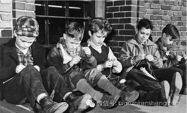 战争中的编织?英美国家的男人为什么编织?