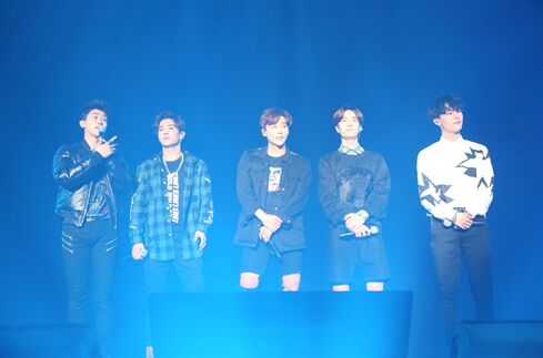 歌手小霞最新视频,小霞唱歌最新视频