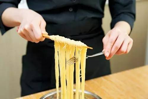 朋友圈怎么发美食视频,高颜值的美食怎么发朋友圈