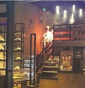 痣解析女面部,女性痣的全面解释视频