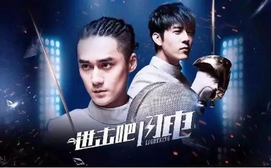 mike帅气腹肌,mike露腹肌