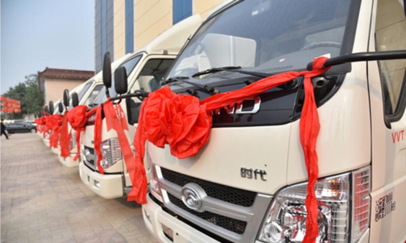 福田成功上万南京金龙大运唐骏过千纯电动物流大单签不停