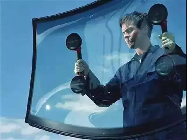 汽车玻璃碎了可以不用原厂的吗,汽车玻璃碎了可以修复吗要多少钱